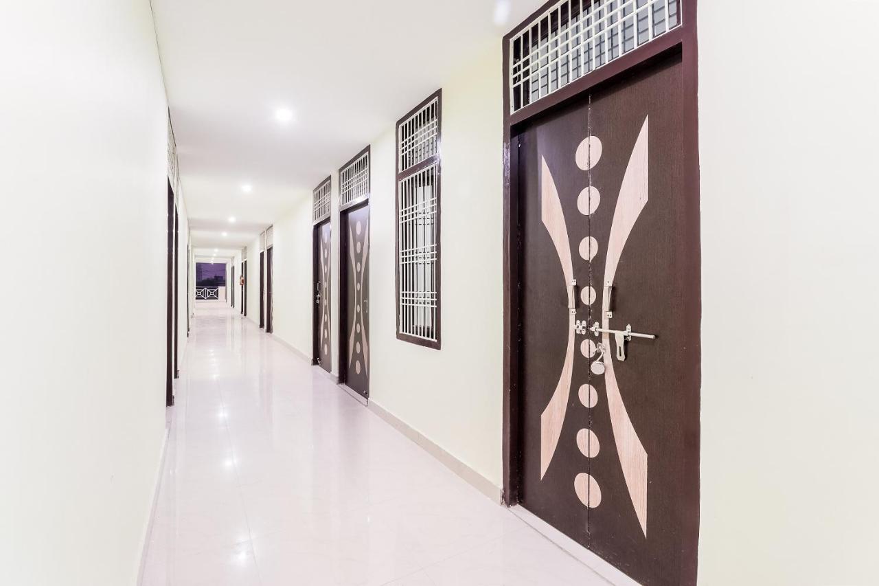Spot On 63000 Hotel S.S. Plaza Banthra Sikandarpur Buitenkant foto