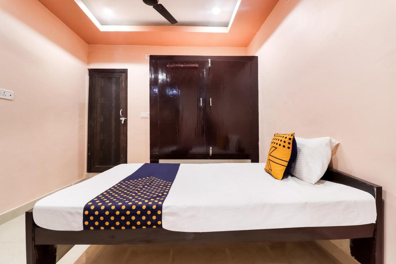 Spot On 63000 Hotel S.S. Plaza Banthra Sikandarpur Buitenkant foto