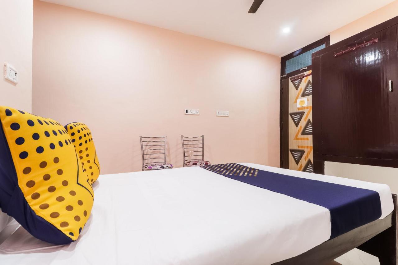 Spot On 63000 Hotel S.S. Plaza Banthra Sikandarpur Buitenkant foto